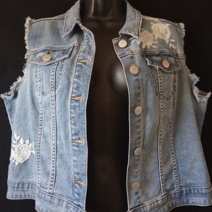 a.n.a Sleeveless Jean Jacket